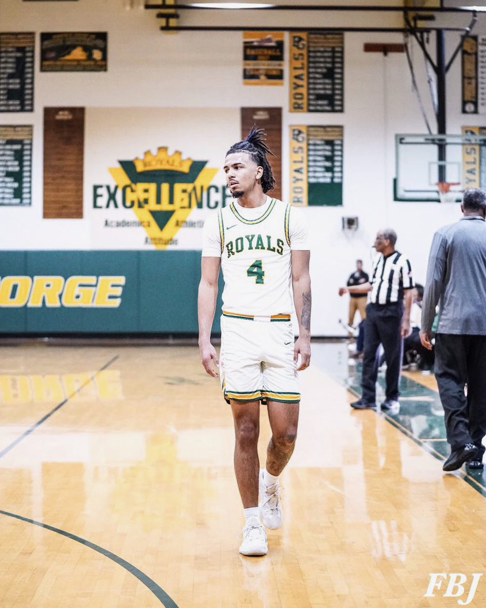 A well-deserved congratulations to Senior Davante Anders <a href="/anders_davante/">davante anders</a> for being selected 3rd Team All-Region 5C
11 ppg
8 reb
3 asst
Team high 18 charges drawn💪