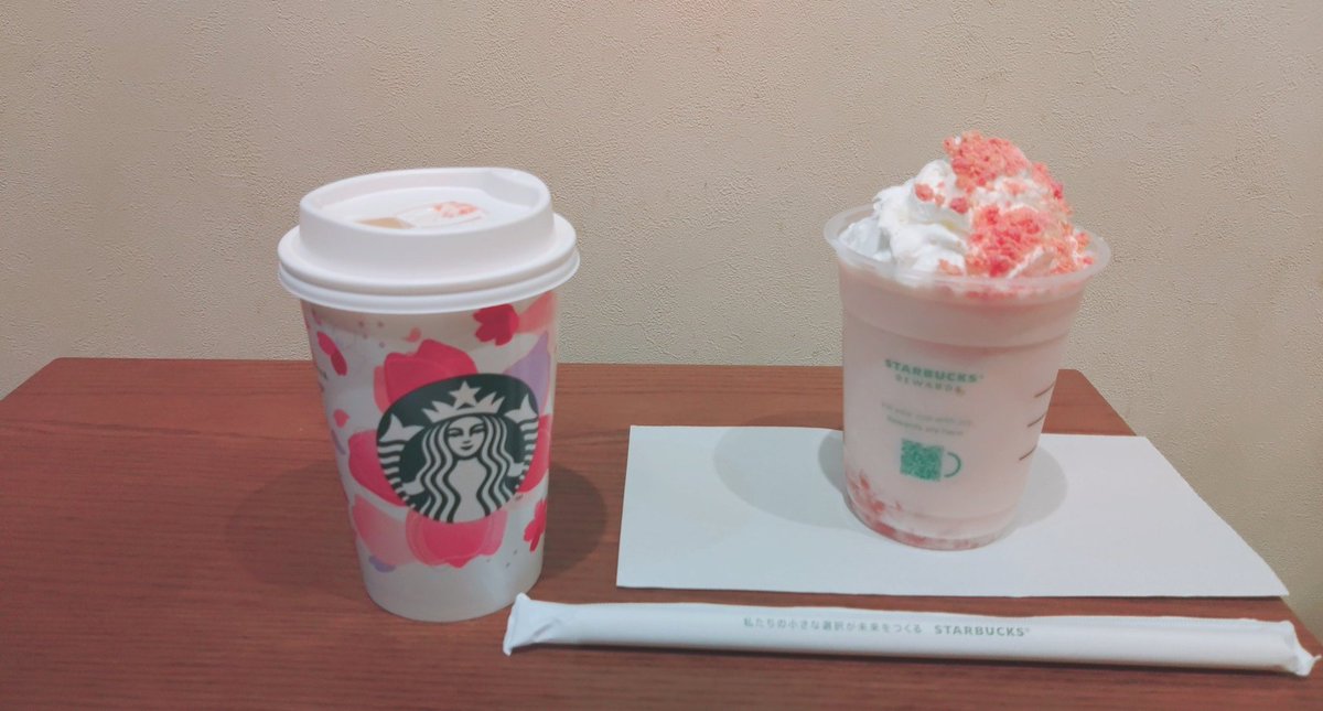ariyo_620's tweet photo. 後輩ちゃんと夜カフェ🎵
デザートプレートにも惹かれたから、次はお茶で伺いたいお店☆
#movecafe
#夜カフェ #ホットレモネード https://t.co/wyQj33UONp