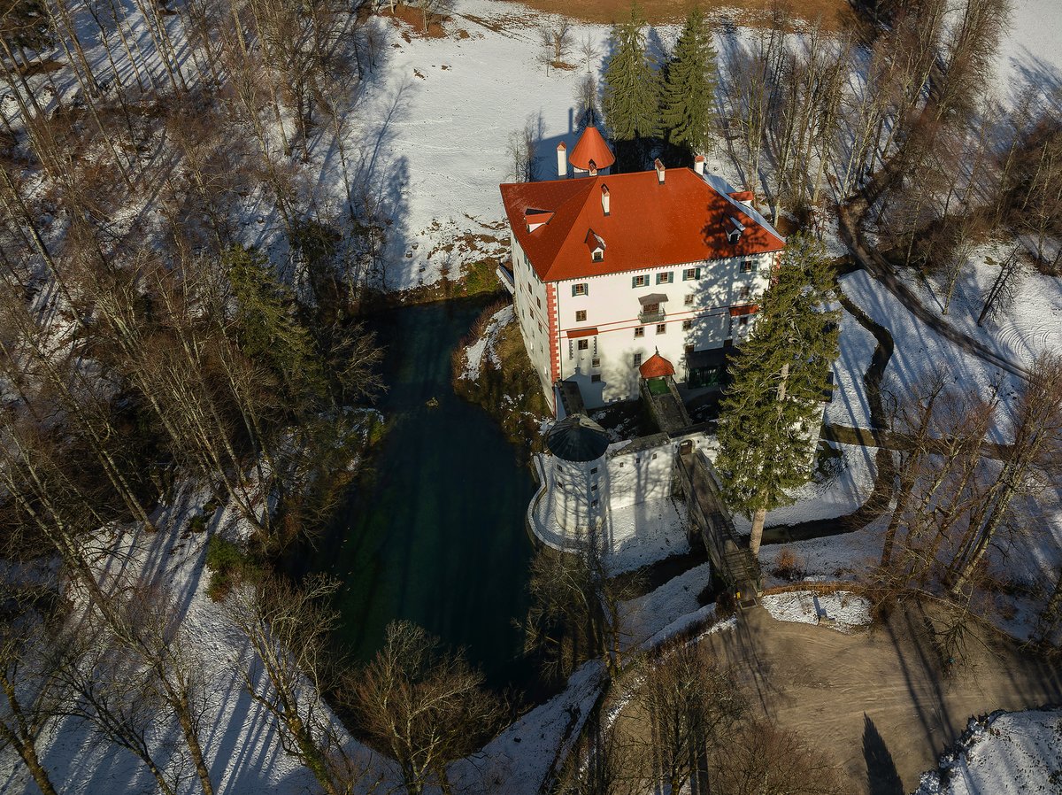 Castke Snežnik, Slovenia