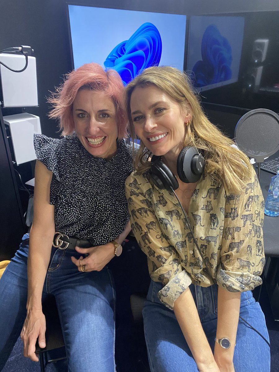 Live Event alert! Me and my divine mate and amazing actor Kat Stewart are launching our show biz podcast HOW BIG IS MY TRAILER in style! Wed night at 7.30pm. Click on the link below and join the fun. Celeb guests, giveaways. Champagne! See you there 💖💕 facebook.com/events/3329222…