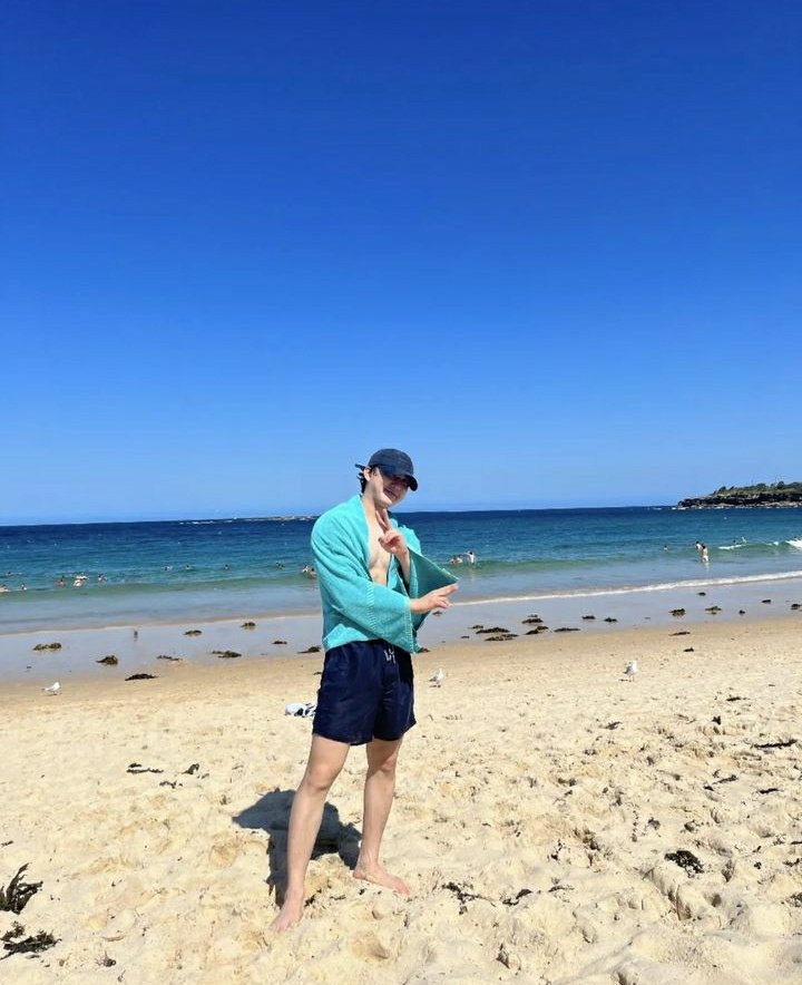 winterboss_95's tweet photo. PERO SEO CHANGBIN  ???? https://t.co/aVSSMnnIG0