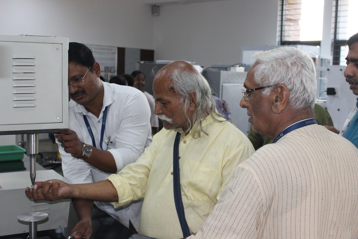 PrayogaIER's tweet photo. Prayoga felt special to have hosted one of the beloved teachers of Physics in our country—(Retd) Prof. H C Verma, IIT Kanpur, in an interactive session
#HCVerma #conceptofphysics #Physics #Science #educationresearch #Prayoga #PrayogaResearchInstituteofEducationResearch https://t.co/3ZSME6ms7B