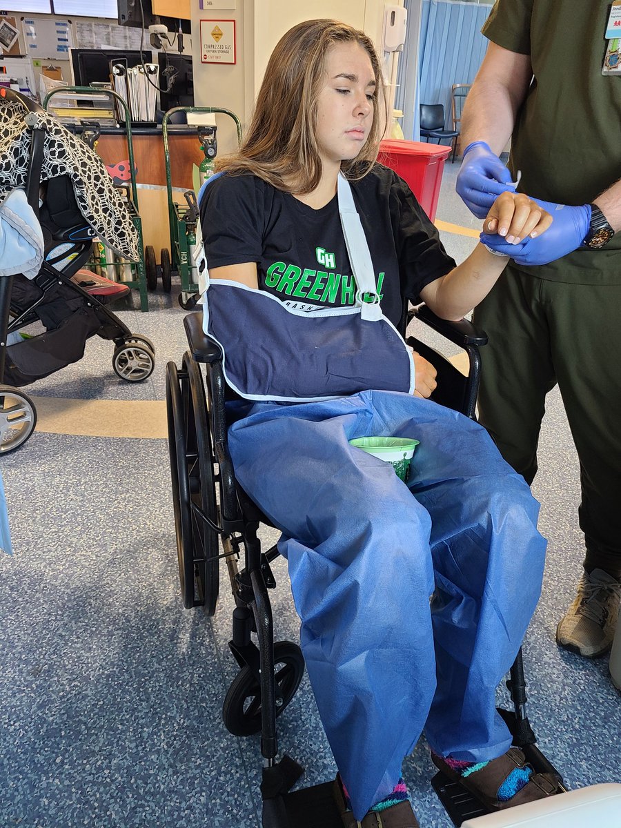 Julia Varpness tweet media