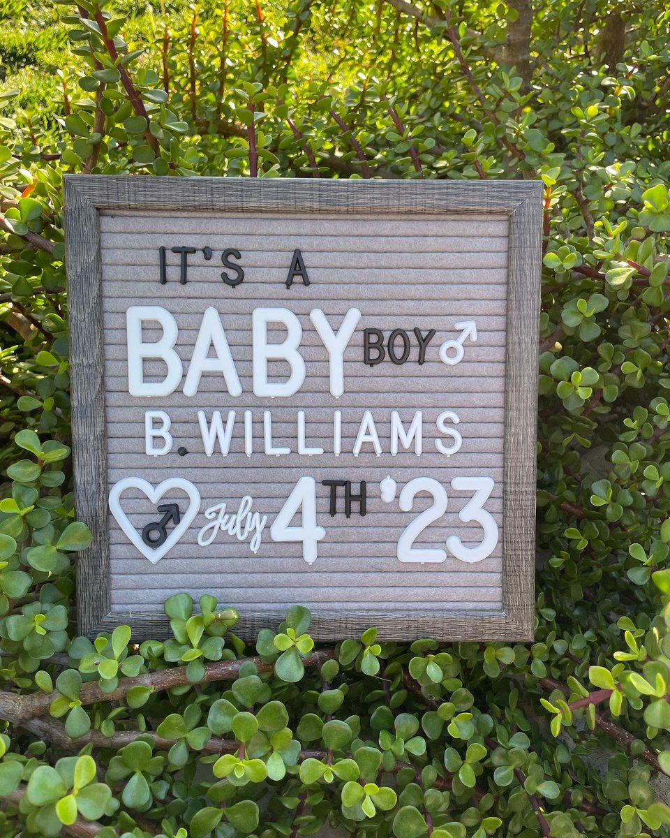 the_cyberqueen's tweet photo. ANNOUNCEMENT 💙👶🏽#itsaboy #family https://t.co/UtEEP6dHjt