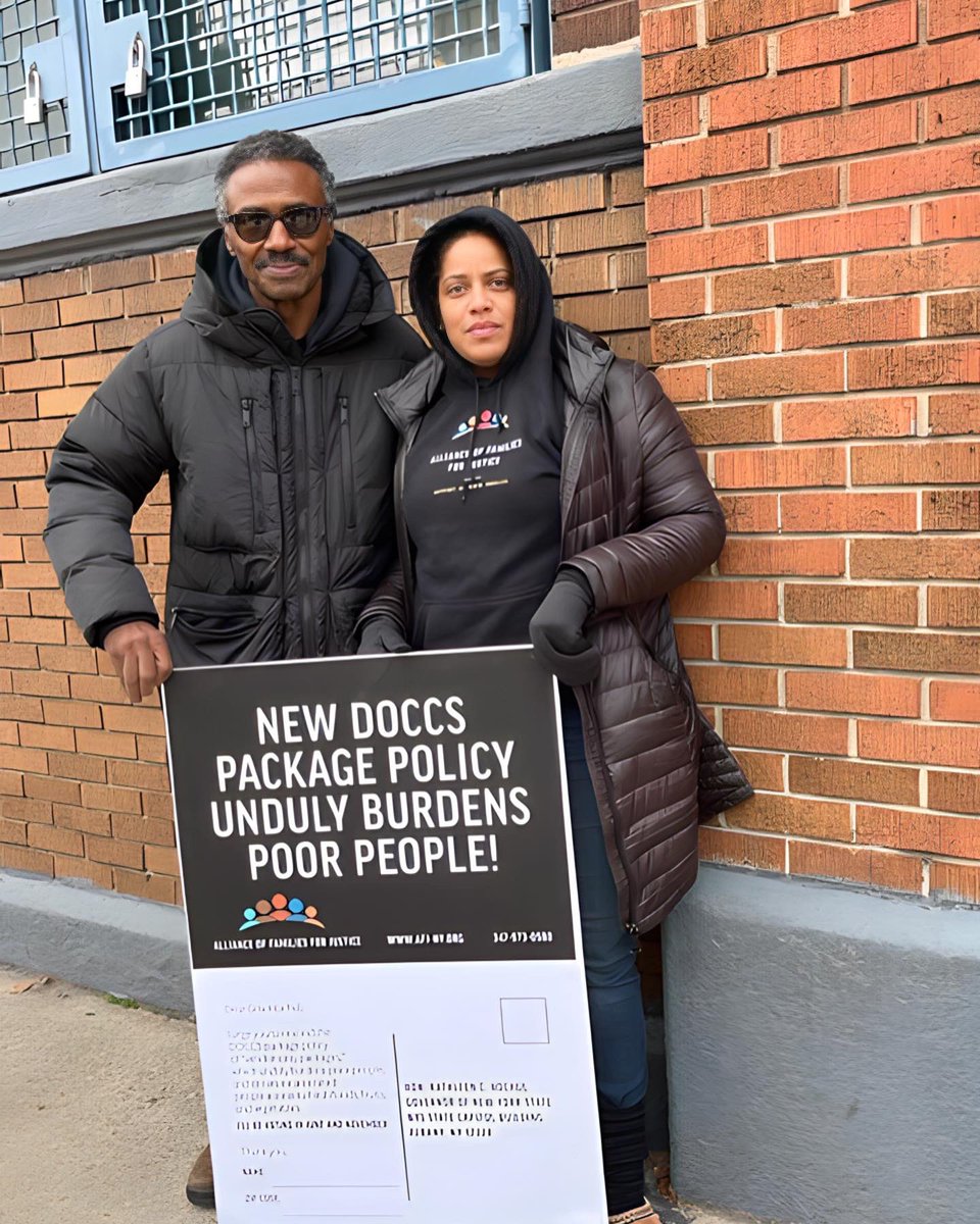 afjny's tweet photo. When @NYSDOCCS  quietly issued new rules around packages, drastically limiting the quality and access to basic necessities incarcerated people can receive in April, we immediately began mobilizing our family members to send thousands of postcards to @GovKathyHochul! https://t.co/DiuweH5S1b