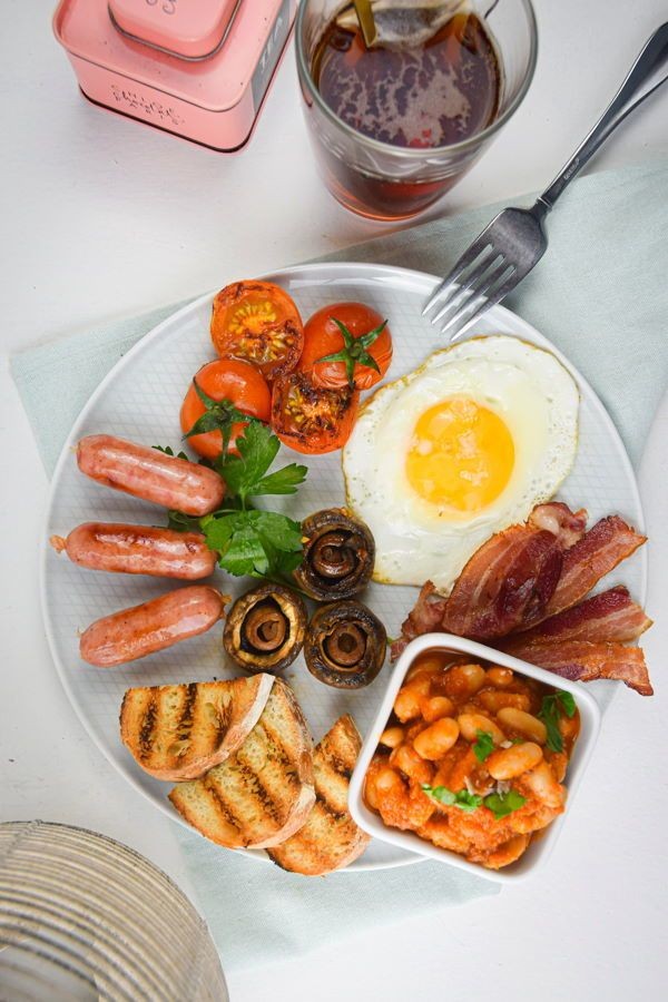 [9.00]

มาห้องครัว หยิบอุปกรณ์มาชงเครื่องดื่มตอนเช้า กับอาหารเช้าแบบง่ายๆ