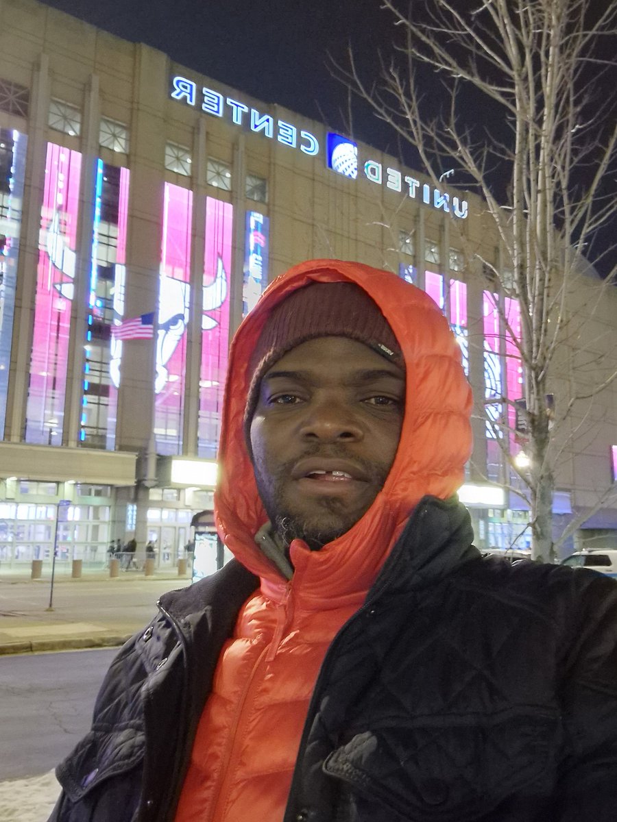 Maletagems's tweet photo. The Bulls https://t.co/U2zg9nS5E5