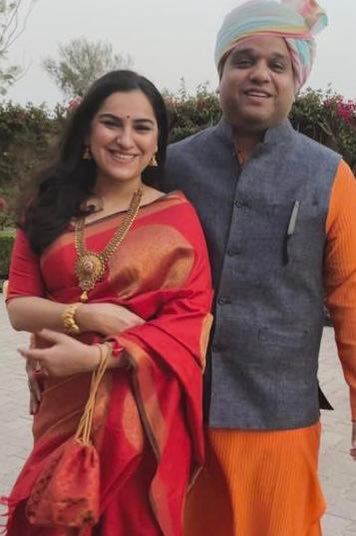 Nikita Mehra (@drnikitamehra) on Twitter photo To have someone’s unwavering support and love, as you chase your purpose, is beyond special.
Thank you, <a href="/reihemroy/">Reihem Roy</a> ! 🙂❤️🧿
#HusbandsOfWomenInSTEM To have someone’s unwavering support and love, as you chase your purpose, is beyond special.
Thank you, <a href="/reihemroy/">Reihem Roy</a> ! 🙂❤️🧿
#HusbandsOfWomenInSTEM