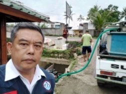 Wawan_s63's tweet photo. Rabu (11-01-2023), Wawan Setiawan, Luhkan Lombok Tengah, di POJDAKAN Al Ibrahim Ds Aik Berik, mendampingi Panen Ikan Nila, kolam tanah sebanyak 8100 kg.luas kolam 3000 m2 size 350 gr/ekor, harga Rp.23.000/kg.
#GiatLuhkanSatminkalGONDOL 
#LuhLapor
#LomTeng #Panen 
@puslatlukp https://t.co/LiCmhscYrv