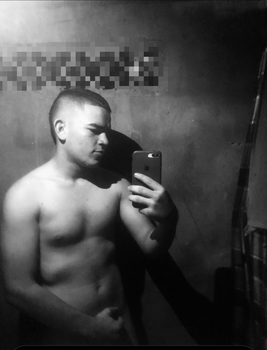 TH3_Gentleman's tweet photo. Me acabo de sacar la leche quieren ver ? 🤤🍆🍆💦💦💦💦 https://t.co/WM2IsOg27G