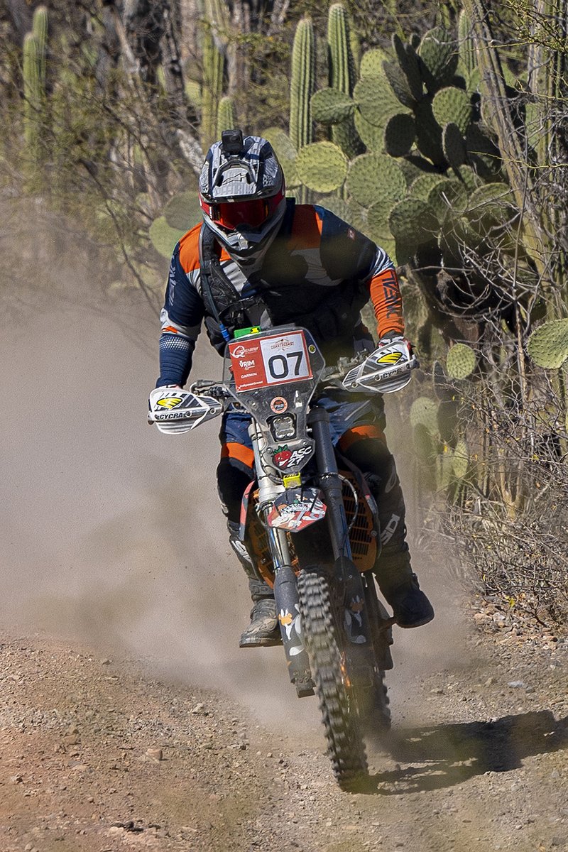 edomexaldia's tweet image. Oswaldo Lara triunfador del Rally Coast 2 Coast en Puerto Escondido 
#rallyCoast2Coast #garmin #quakerstate #VRIMConnect #Jeep #bmwmotorrad #veracruz #puebla #oaxaca

buff.ly/3lNQX94