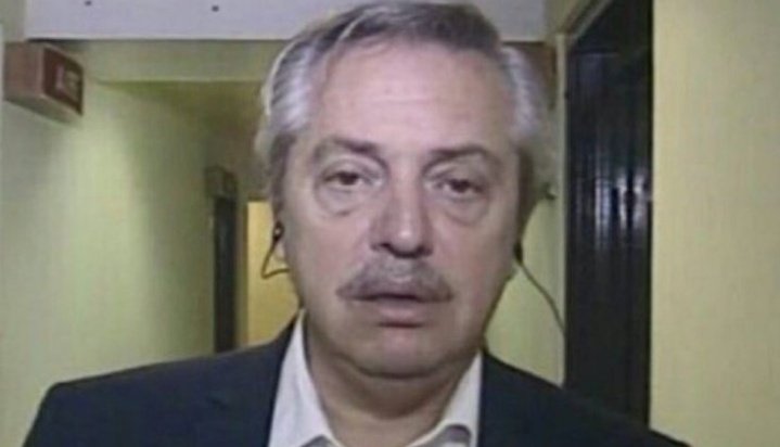 Marcos viendo que se quedó Camila y encima mañana entra la hermana