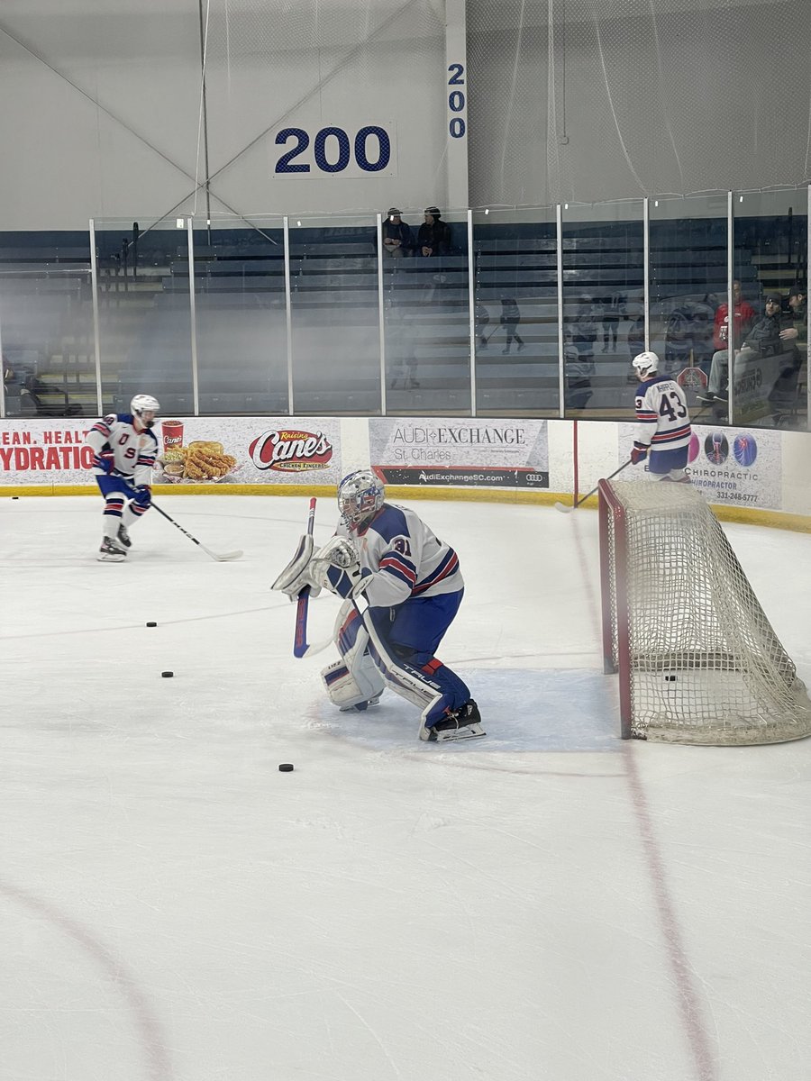 This former Wolves golfer Nick Kempf played amazing in goal today for the US U17 National team. USA wins!!!!!