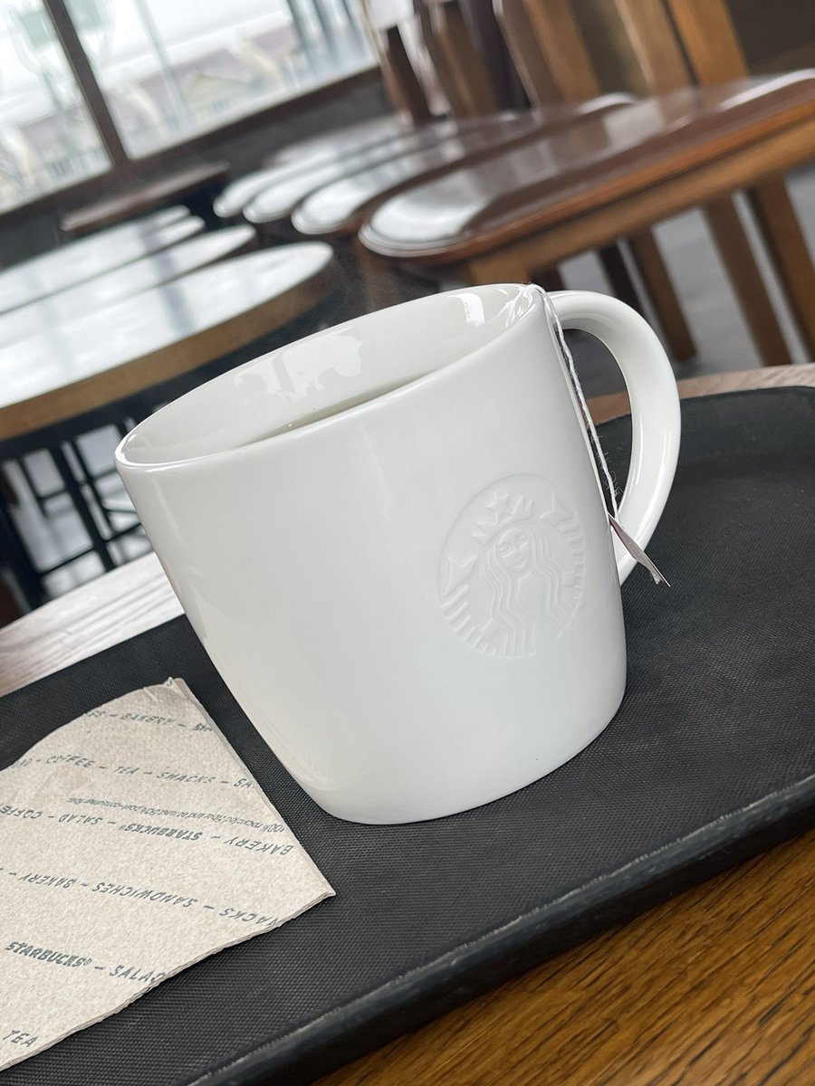 PaJaLuFa's tweet photo. Working now with a cup of tea. 🫶

#tealover https://t.co/BaPofcoOlT