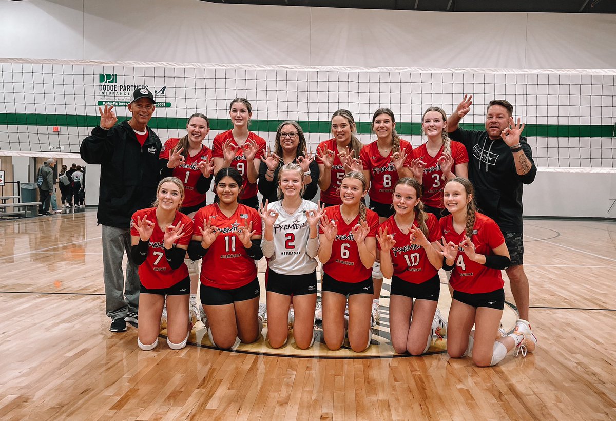 ⭐️ 𝟔-𝟎 ⭐️ Up we go in the 𝐆 𝐎 𝐋 𝐃 bracket in the final day of the Presidents Day Classic ❗️#grit #trust