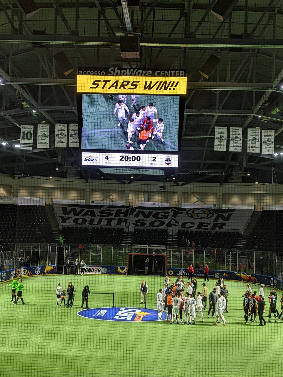 SatellitesV2's tweet photo. There's a party going on right here!
#TacomaStarsWin #SupporterCulture #253Family https://t.co/UpehVaVDkP