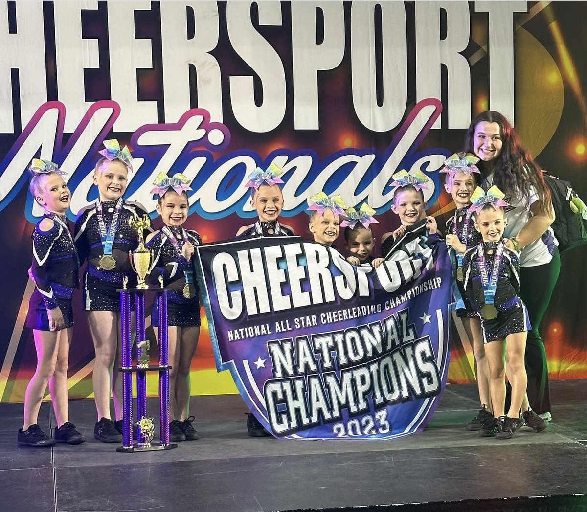 SECheerATL's tweet photo. Make room for all that new hardware! Congrats to…

🍭 Sugarland 
💣 B52’s
💙 REM
💛 Creed

CHEERSPORT NATIONAL CHAMPIONS!!! 

#showtimeeliteATL #CHEERSPORT https://t.co/GqPZnj4PqN