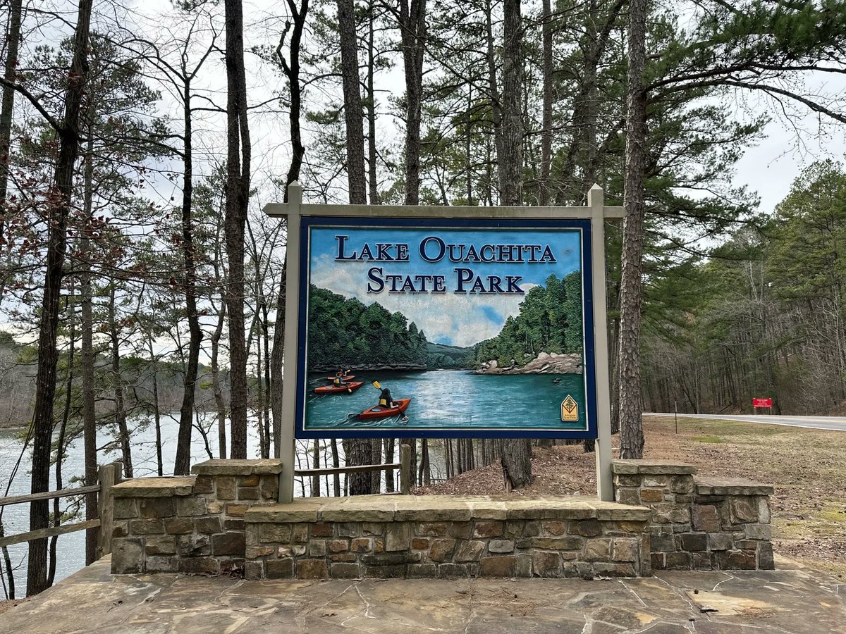 Travel_Butlers's tweet photo. We visited Lake Ouachita State Park in Mountain Pine this afternoon &amp; hiked the Dogwood Trail!

@artourism 
@ARStatePark 
@ArkieTravels 

—

#LakeOuachitaStatePark #Arkansas #TheNaturalState #ArkansasStateParks #ARStateParks #52ARStateParksChallenge #ArkieTravels https://t.co/FildhghlK5