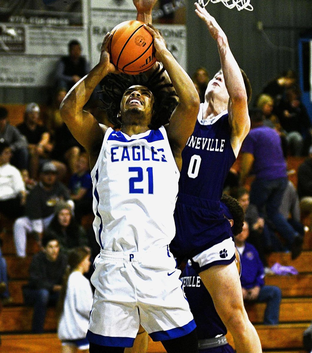 Booneville 64 Paris 54 3A-4 district tournament semifinal win for the Bearcats on way to the tournament championship (Feb 16, 2023) Photo by Jim Best @residentnewsnet @ARPrepSports