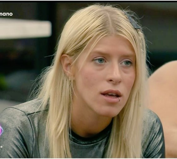 Ringorpok's tweet photo. Cuando arranco el programa en octubre los finalistas eran Marcos, Agustin, Coty y Julieta, despues paso a ser Marcos, Alfa, Romina y Julieta.. hoy por hoy quiero a estos 4 finalistas todo cambia. #granhermano #gh22 #gh23 #gh2022 #gh2023 #nachiago #marcosgh #teamtora #popoggio https://t.co/xodIVQgnNR