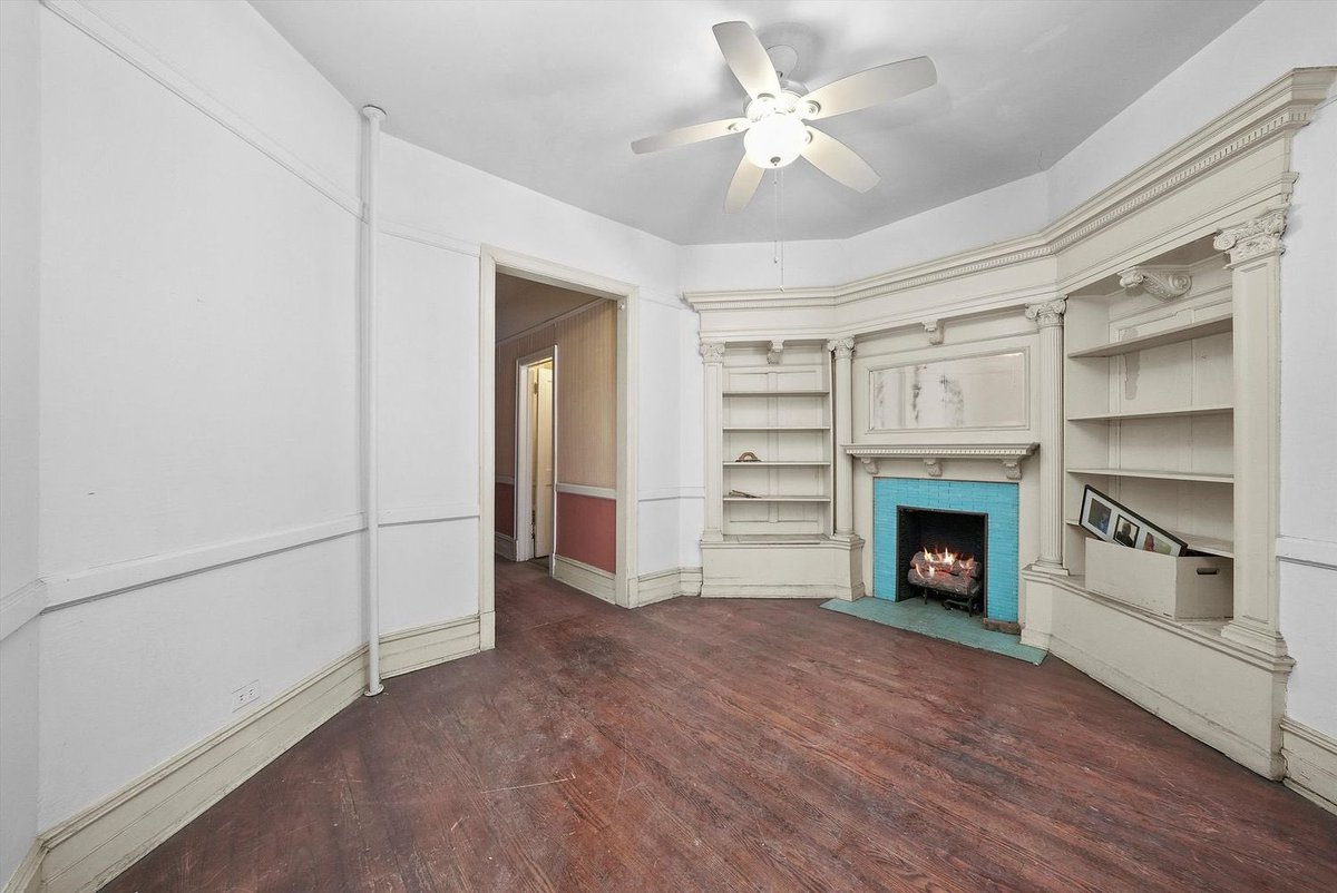 Edgewater Exile on Twitter "This Bronzeville 2 flat still has so so