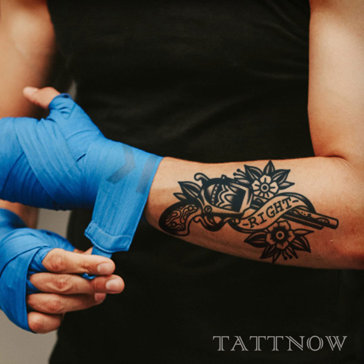 Tattnow's tweet photo. Semi-permanent Tattoo, Gun and Roses Tattoo Design, Tattoo Sticker, 13.8cm×8.5cm | 5.4×3.3inch https://t.co/2RL3EY1M93 #black #semitattoo #temporarytattoo #customtattoo #faketattoosticker #tattooart #lookrealtattoo #vintagetattoos #sleevestattoo https://t.co/sbhxrPWobC
