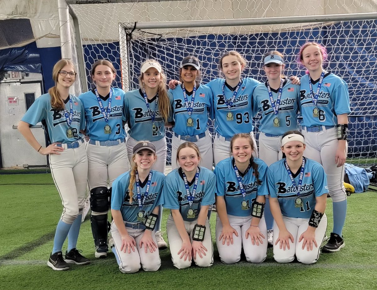 batbusterchriss's tweet photo. Great tournament this weekend!! We went 3-1 over all with some great games! Next up high school ball! @MBatbusters https://t.co/UojbOeEpL1