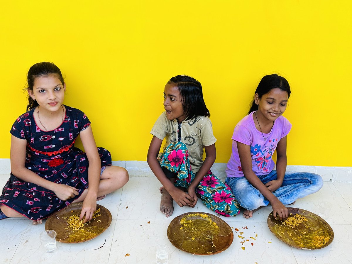 hwctindia's tweet photo. Most #children choose to go to #work instead of #school because often #hunger is a more immediate need than education. At #HWCT we #ensure that the #healthy #meals are provided to the #underserved children.
You can also donate a bit;
https://t.co/qQ35hCHA7l
#ππ‘ππ«π β€οΈππ https://t.co/KLlr8BrCju