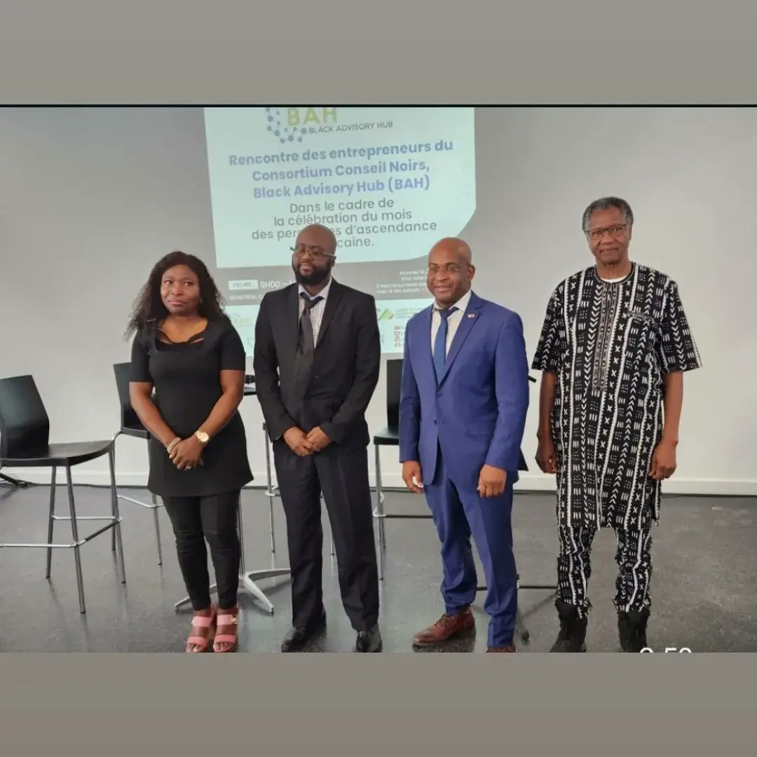 OlutoyinOyelade's tweet photo. 18 Feb-Montréal 
#BlackExcellence-23
Panel Discussions on Integration of Black Communities in Prosperity @esguqam
https://t.co/9UfJek9VO0 Komlan Sedzro-ESG UQAM
2. Prof Daghfous Naoufel,ESGUQAM
3.Dr.@OlutoyinOyelade, President CasaFoundation
#blackhistorymonth
#BlackExcellence https://t.co/qRJktePnJp