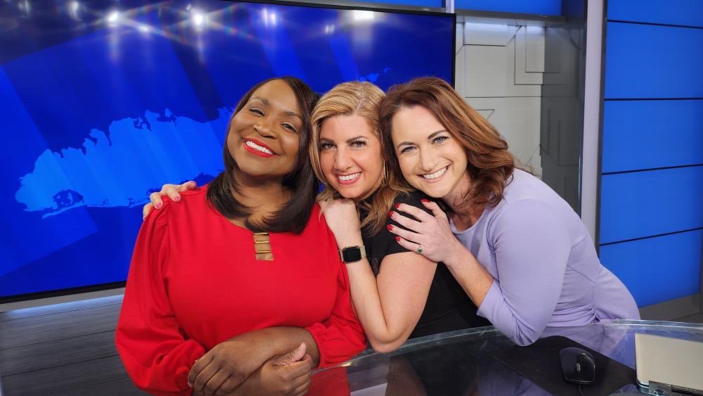 My weekends are always better with <a href="/abiordi12/">Antoinette Biordi</a> &amp; <a href="/thema_ponton/">Thema Ponton</a> and we hope yours are too with us on <a href="/News12LI/">News12LI</a> <a href="/News12WC/">News12WC</a> &amp; <a href="/News12HV/">News12HV</a> ☀️✨ Have a great start to the new week!! #setsisters #goldengirls