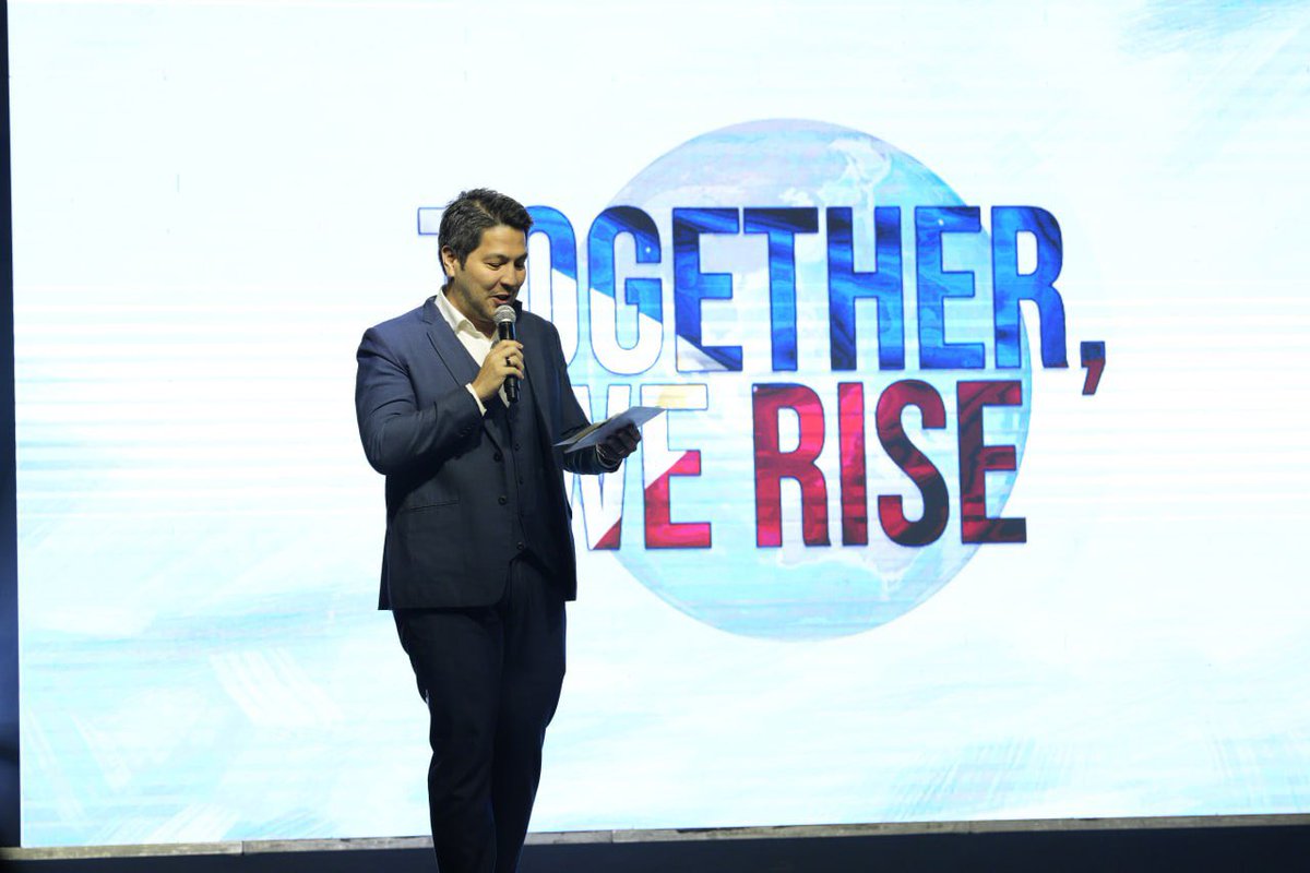 vmgasia's tweet photo. Powerhouse hosting duo β‘οΈ Gino and Nicole hosted the grand launch of @OKBetPHL! ππ
#GinoQuillamor #NicoleAndersson #VMGTalent #VMGPartner https://t.co/Ygmwbkv5Bm