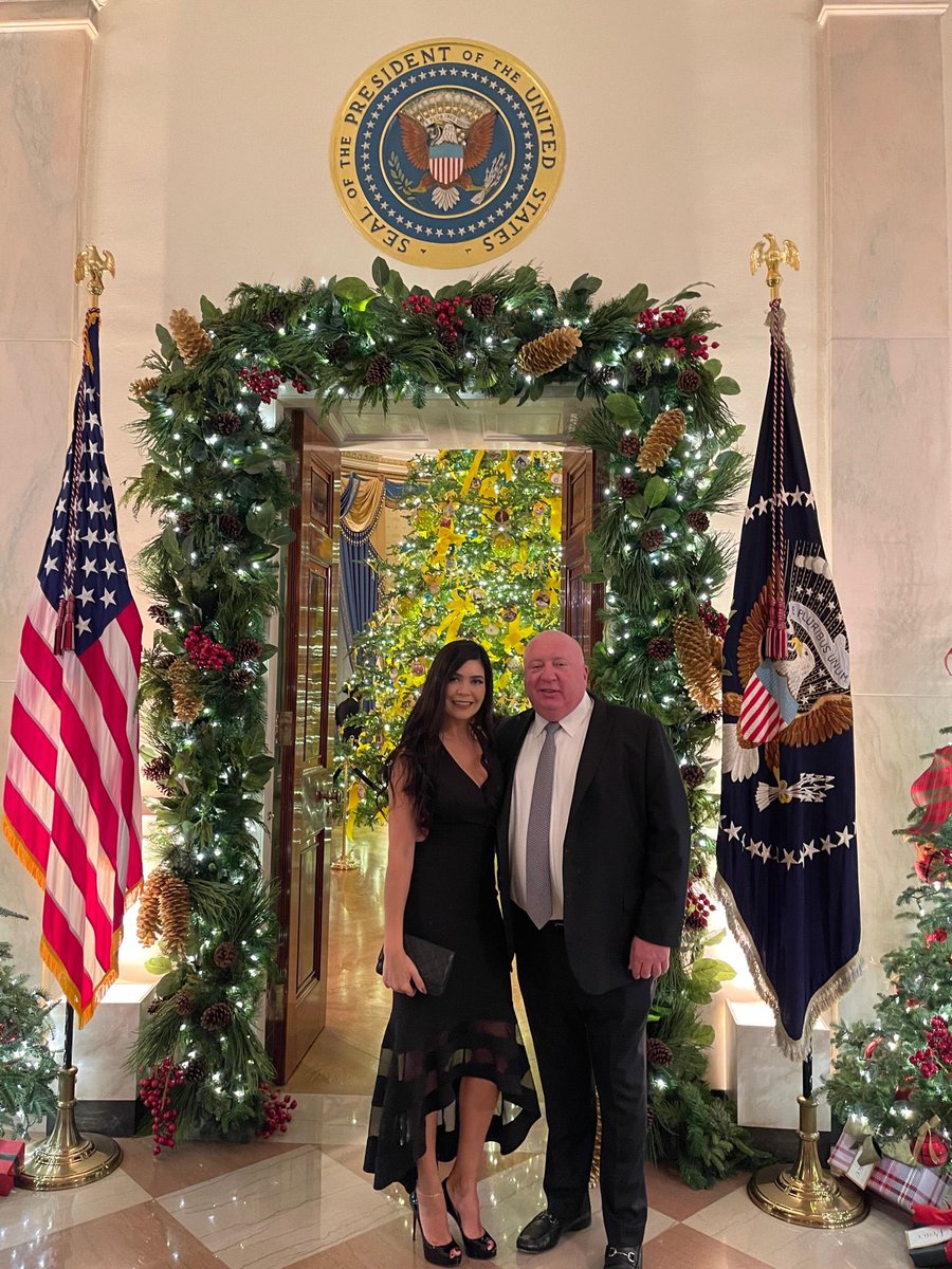 AmberZohar's tweet photo. @patriottakes He is Adam Kidan - and he is 58@.. https://t.co/wIbK5chkJh