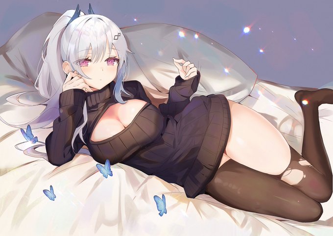 黑色開衩毛衣的禁忌組合,再加上一頭白髮
此美人今夜姿態妖媚地躺在床上,等待引誘路人的到來🫧

問題來了,你們第一眼是先看腿還是歐派?😏

幻塔新角色艾莉絲登場啦!🦋
又帥又香又高,177cm大概比在座各位都要高

#幻塔  #TowerofFantasy #艾莉絲 