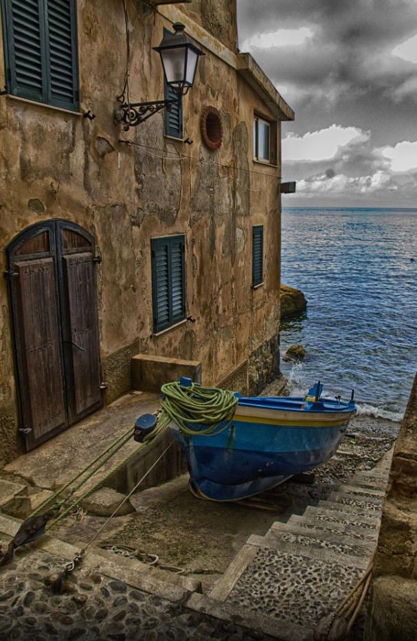 Η πραγματική σοφία είναι...
να ξερεις πως να βρισκεις το υπέροχο...
στα καθημερινά πράγματα...
Έτσι ας ξεκινήσουμε την εβδομαδα μας!!
Καλημέρα απο💙