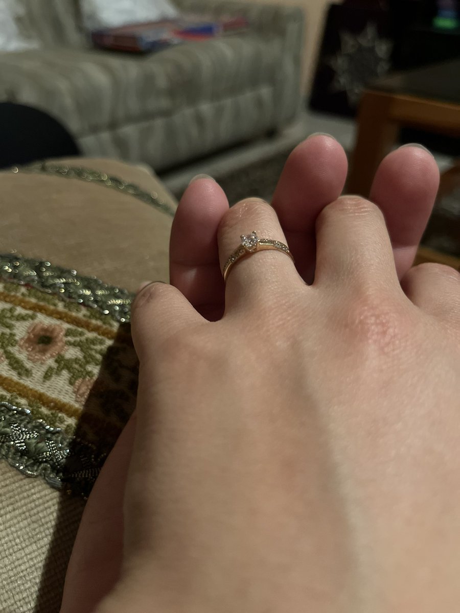 She said yes 🥰🤍💍