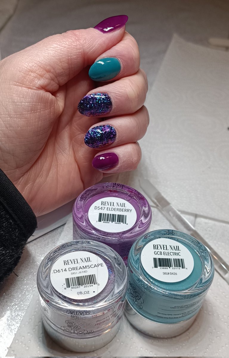 CoRina97067029's tweet photo. Mal wieder neu und verliebt ❤️
#revelnail #love #nails #dreamnails #wonderfulnails #dippingpowder
Hier 10% Rabatt ⬇️
https://t.co/J11XpdWf2M https://t.co/tLld8wySpb