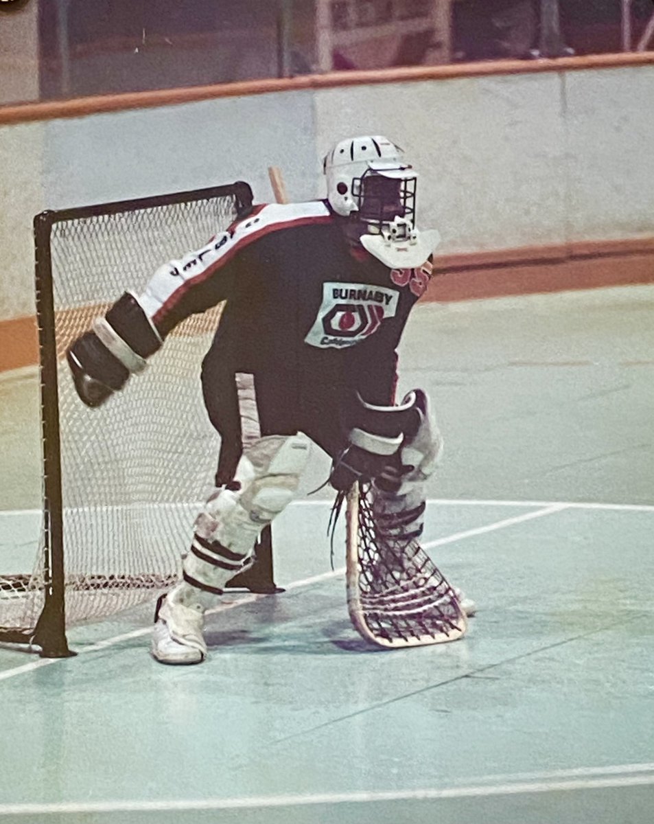 godofgoaltend35's tweet photo. #oldschool #juniorA #canadianboxlacrosse #burnabycablevision #boxlacrosse #boxlax #goalkeeper #canlaxhall https://t.co/z3Vcgbxflg