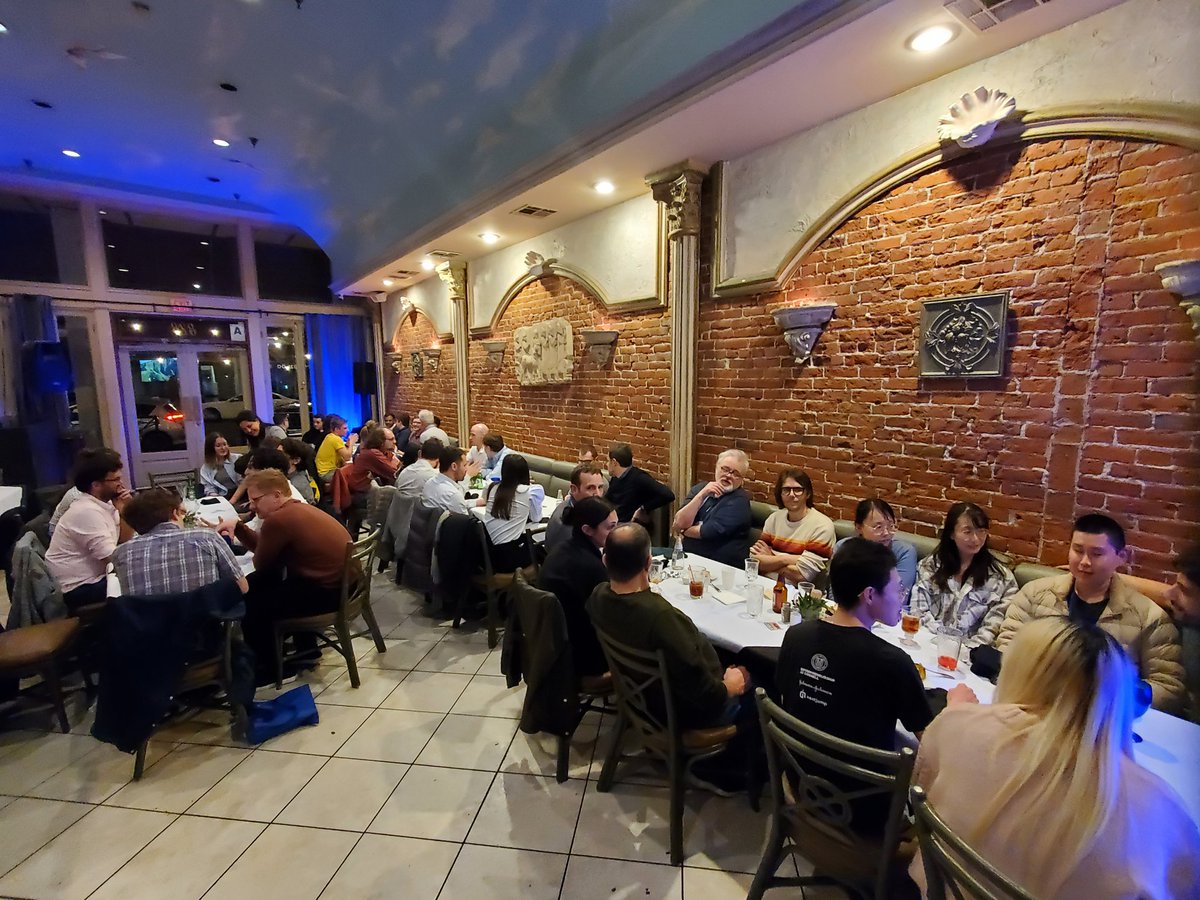 WanunuLab's tweet image. Nanopore dinner @BiophysicalSoc #bps2023. Nanopores live on! Or should I say Na Na Na nanopoooores.