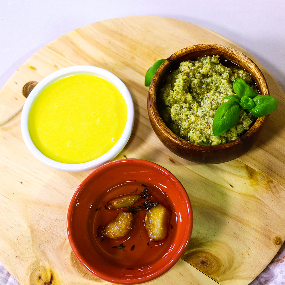 From chefs to home cooks, @CloverWayBetter <a href="/Olive_Pride/">Olive Pride</a> is oil-you-need 😉 It's a pantry essential! Whip up pesto, aioli, or confit your veggies with these hacks: bit.ly/3YIOivU #ExpressoShow