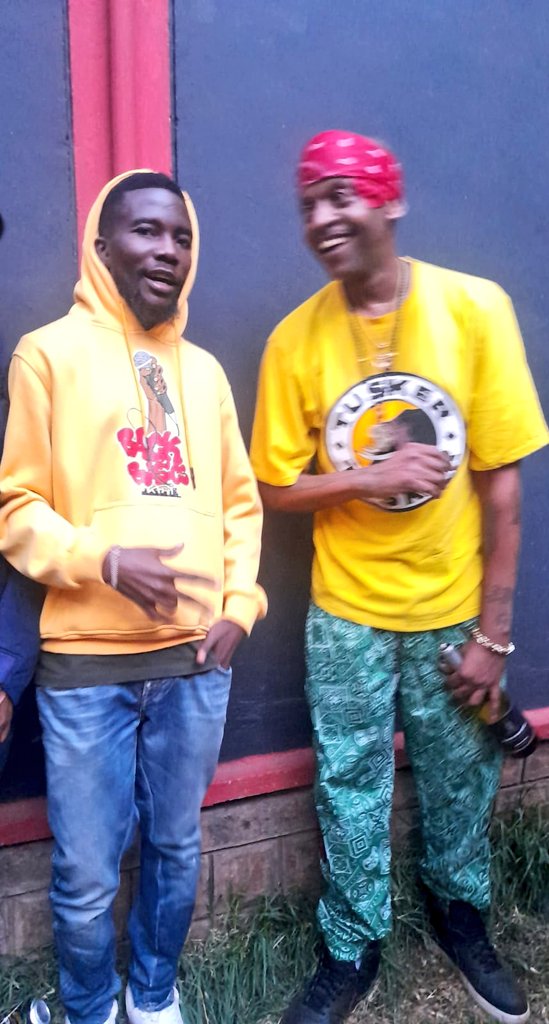 STREETLAWYER (@ondustrtlawyer) on Twitter photo Sneaked to the Backstage for a quick picture with the GOAT tukipiga story kiasi 😎.
Y'all what this means; ngojeni kitu pale <a href="/Back2Basics254/">BACK2BASICS</a> this year.
#Ksouth
#Back2Basics
#KeHipHop🇰🇪
#HipHop50 Sneaked to the Backstage for a quick picture with the GOAT tukipiga story kiasi 😎.
Y'all what this means; ngojeni kitu pale <a href="/Back2Basics254/">BACK2BASICS</a> this year.
#Ksouth
#Back2Basics
#KeHipHop🇰🇪
#HipHop50