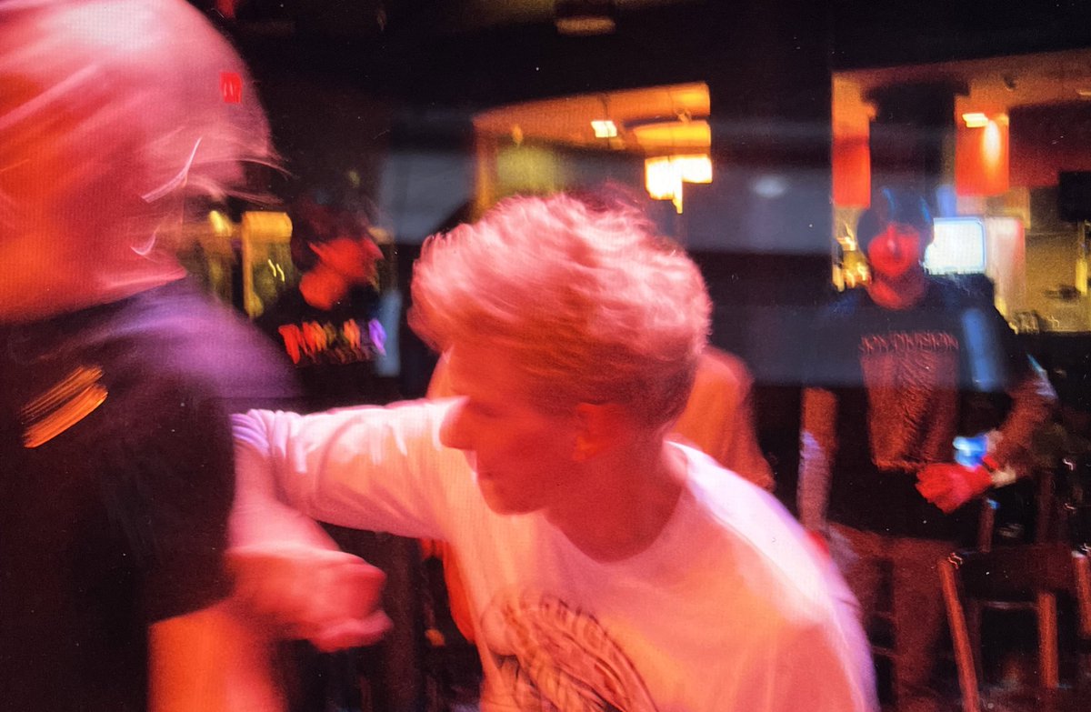 goofy, horrible photos from two emo shows this weekend. louie! at the disco and ethan clobbering everyone in the pit at the sett. enjoy