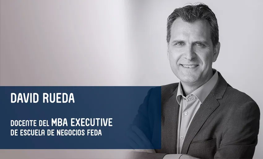 ¿Por qué en su clase del #MBAExecutive David Rueda <a href="/DarcRueda/">David Rueda Cantuche</a> insiste en que los directivos de empresa deben diseñar la Experiencia de sus clientes? Descúbrelo en este artículo publicado en la sección #HuellaDocentes. ¡Entra!
buff.ly/3l6jVAI  
#ENFEDABlog