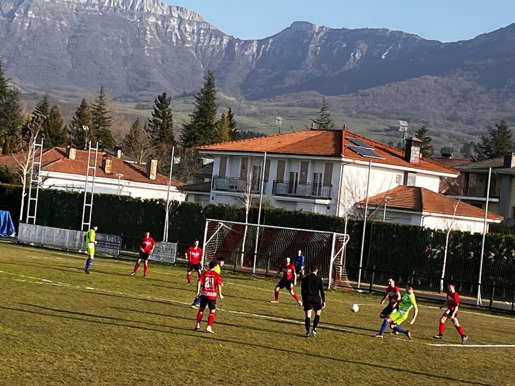 BalmasedaFC's tweet photo. El Promesas está de dulce! Ayer reafirmó el liderato después de vencer al Menes por 1-2. Zorionak katxorros 👏 https://t.co/cXeQcwqtKu
