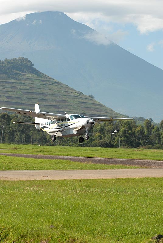 ATwayita's tweet image. The higher we soar, the smaller we appear to those who cannot fly - Friedrich Nietzsche
Book #AeroLink today and let&apos;s explore the beauty that is #Uganda #PearlOfAfrica
#EastAfrica  #visituganda