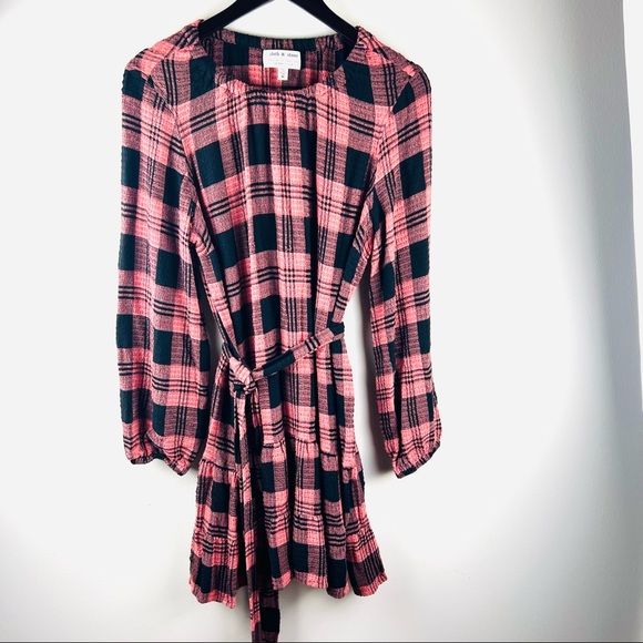 wechanteuse's tweet image. So good I had to share! Check out all the items I'm loving on @Poshmarkapp #poshmark #fashion #style #shopmycloset #ugg #wethefree #clothstone: posh.mk/hUz1Hk3ozxb