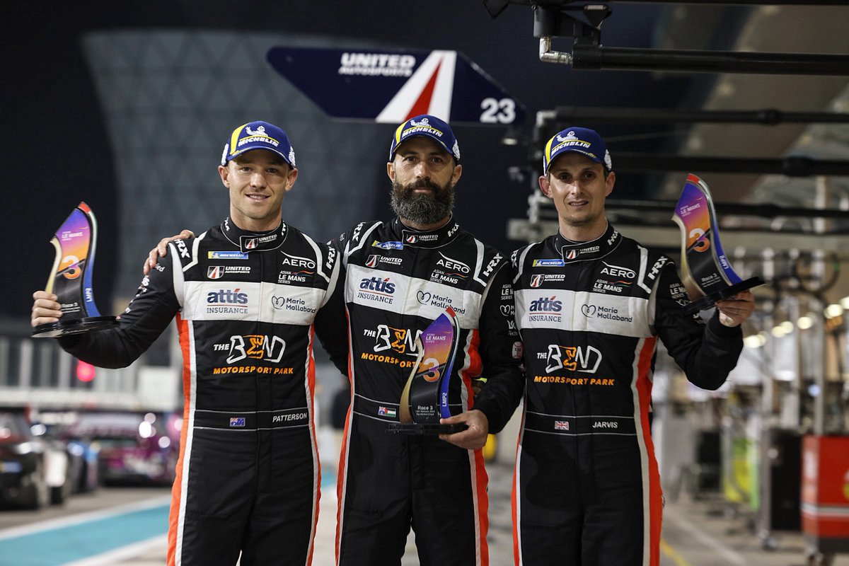 Hrx_Srl's tweet photo. @AsianLeMans - Race 3 | #4habudhabi
18th Feb. 2023, Yas Marina Circuit - LMP2
2P | @UnitedAutosport - @ollyjarvis , @Garnetpatto29 , @YsShahin
📷 TW: United Autosports
➖➖➖
#hrxracingcalendar | #wedressyourpassion | #hrxbespokeracewear | #saferacing | https://t.co/fiIMwUP9ur