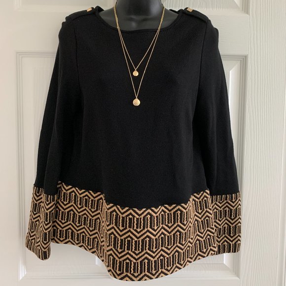 Extservice's tweet photo. So good I had to share! Check out all the items I'm loving on @Poshmarkapp #poshmark #fashion #style #shopmycloset #shesky #michaelmichaelkors #chicos: https://t.co/RGjxQQeOXN https://t.co/02JDoYNcV2