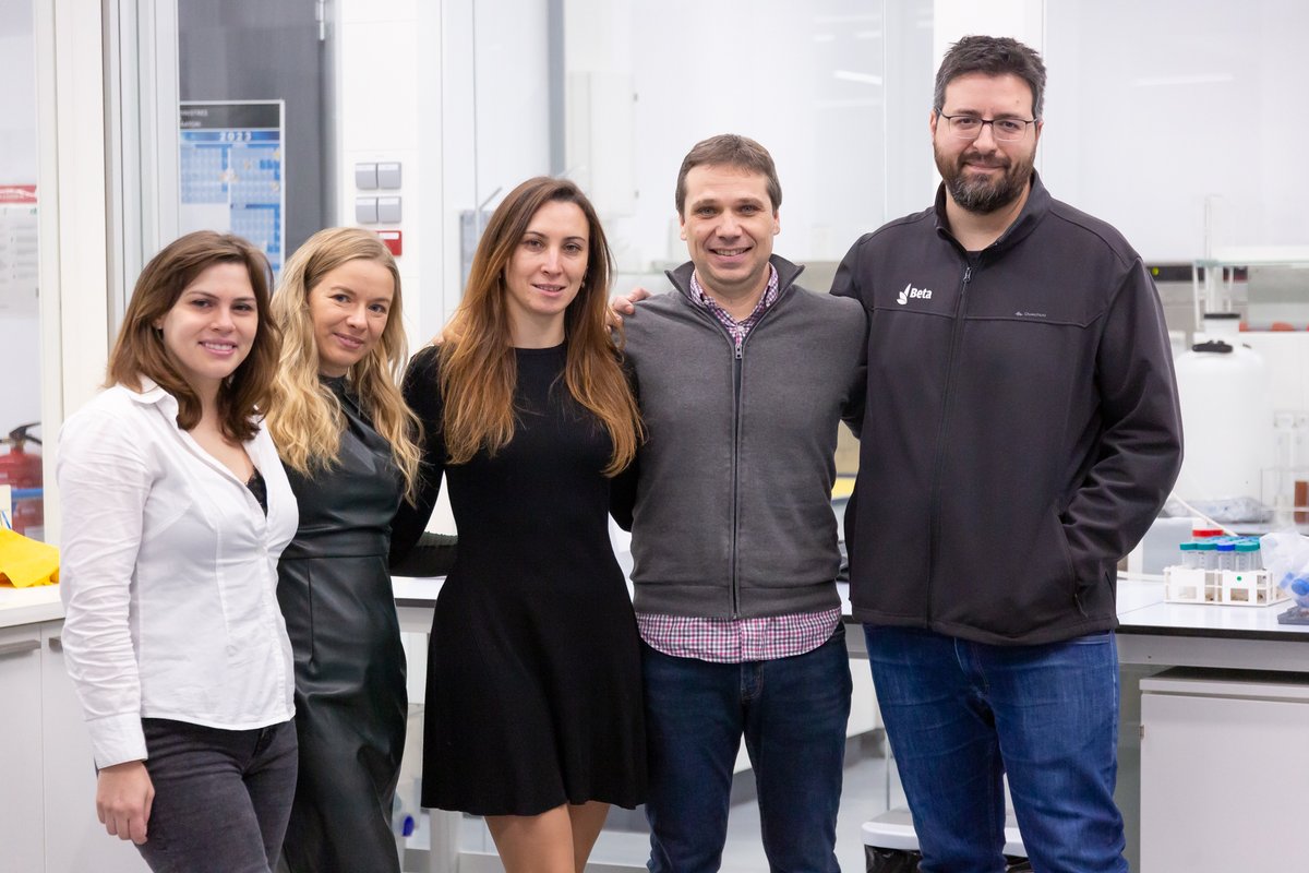 uvic_ucc's tweet image. 📢 La iniciativa #ScienceForUkraine ha ofert, en un any, 5.000 llocs de treball per a personal investigador ucraïnès a tot el món. El @BETA_TechCenter de la #UVic_UCC és el coordinador de la iniciativa a l’Estat espanyol des del principi
@UDivulga

👉 bit.ly/3xFR4G8