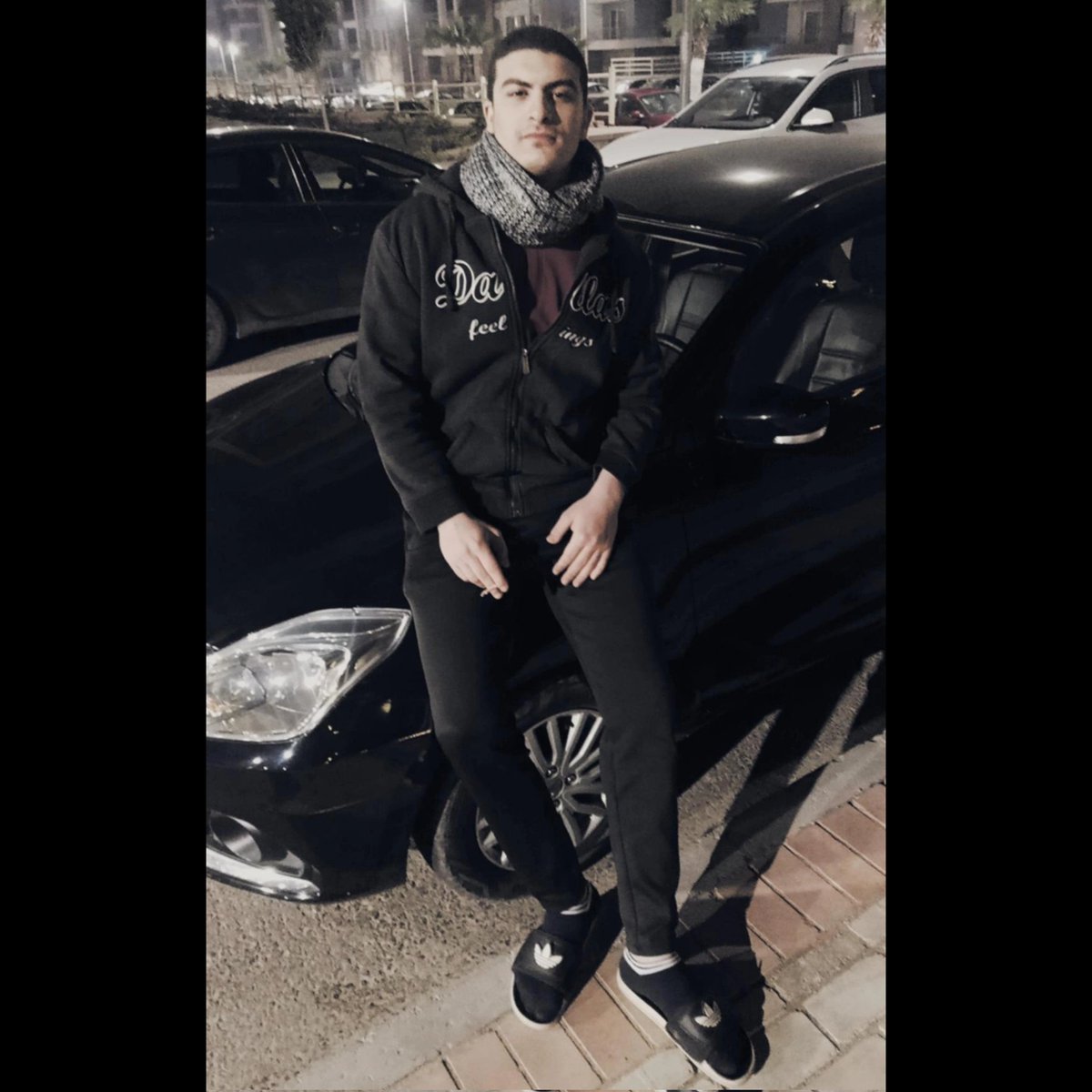 MarwanMoageza's tweet photo. الواحد محتاج يعمل اشعه علي ضهره .. عشان الكلام فيه كتر .. !! 😎
الوزير يتحدث ☝️ https://t.co/3Ifk86uISz