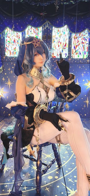 Twitterのコスプレ画像3